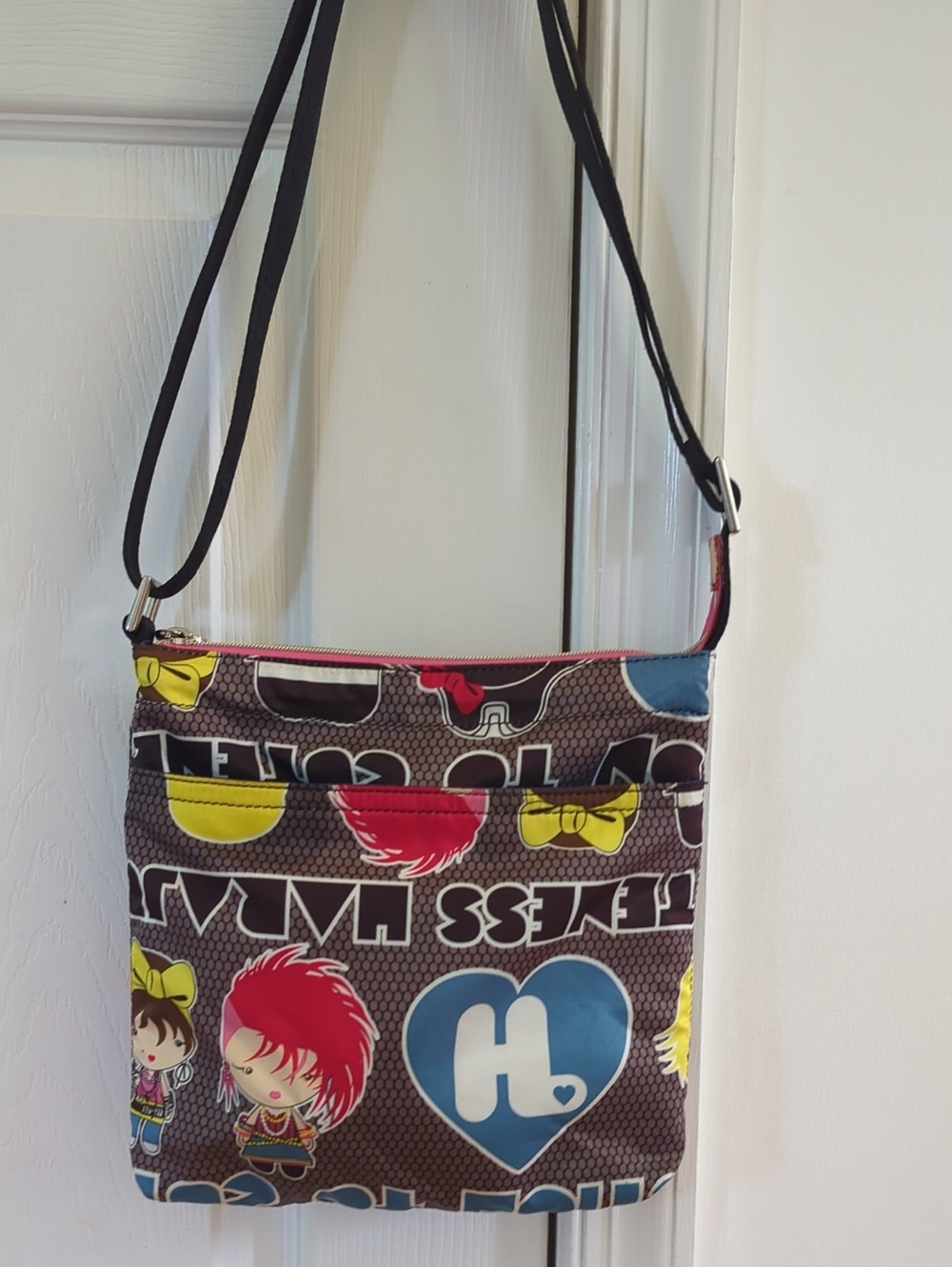Harajuku Lovers Fatal Attraction To Cuteness Crossbody Bag